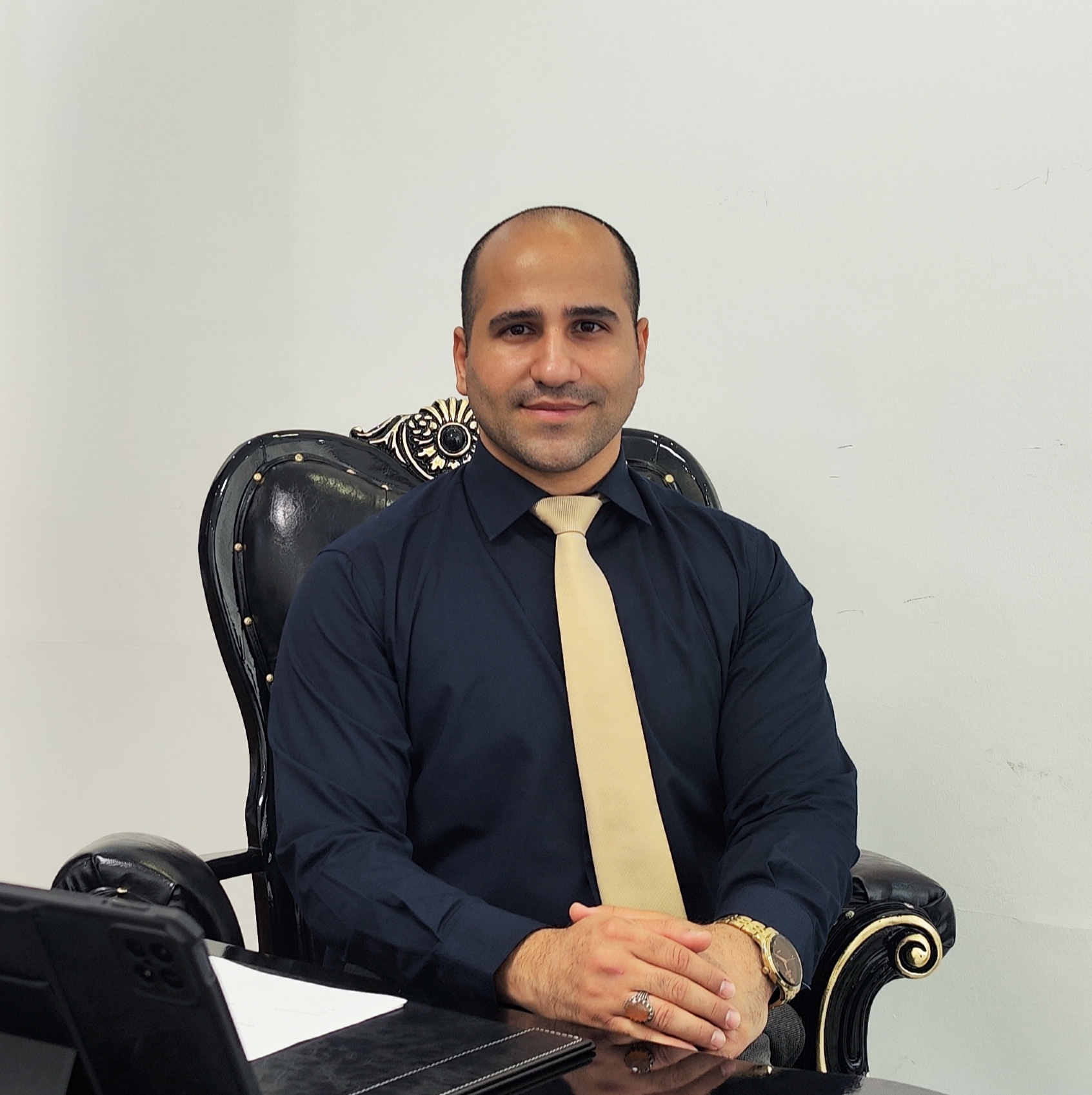 فرزام بهمنش 